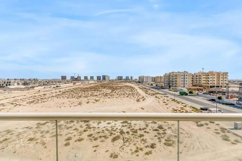 Apartment Waves - Stylish Studio With Balcony In Dubai South