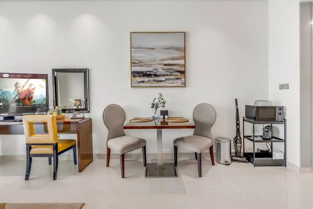 Apartment Waves - Stylish Studio With Balcony In Dubai South United Arab Emirates